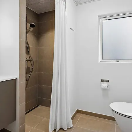 Spacious Retreat For 20 - By Traum Ferienhaus *