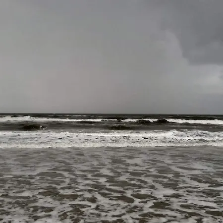 Ferienhaus Spacious Retreat For 20 - By Traum Henne Strand